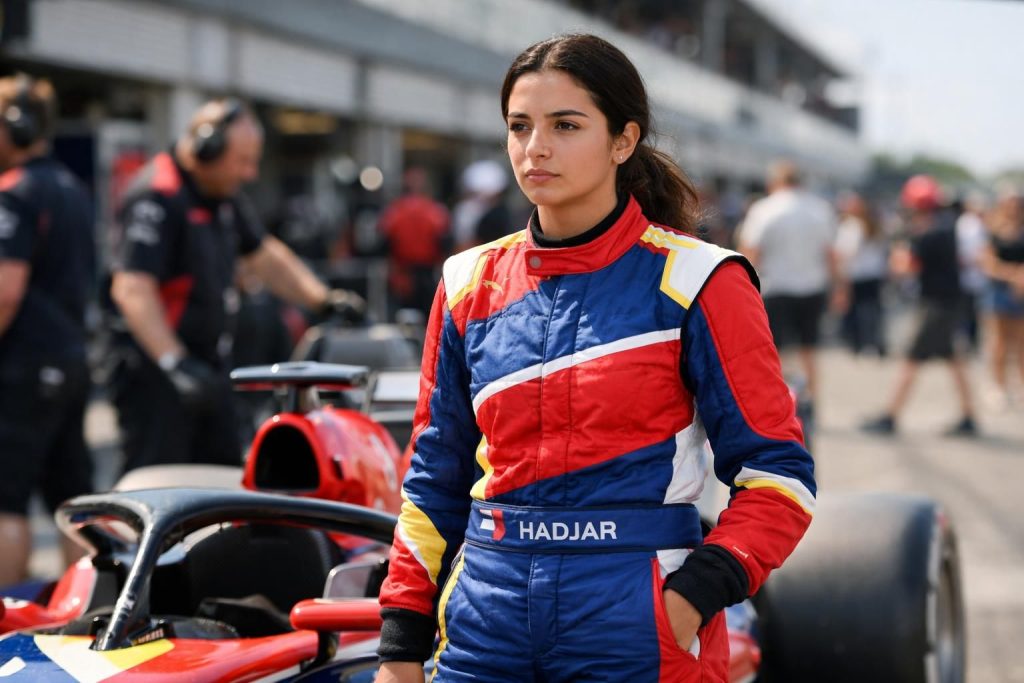 découvrez les attentes d'hadjar en formule 1 alors qu'il évalue le défi actuel, qu'il juge insuffisant pour repousser ses limites.
