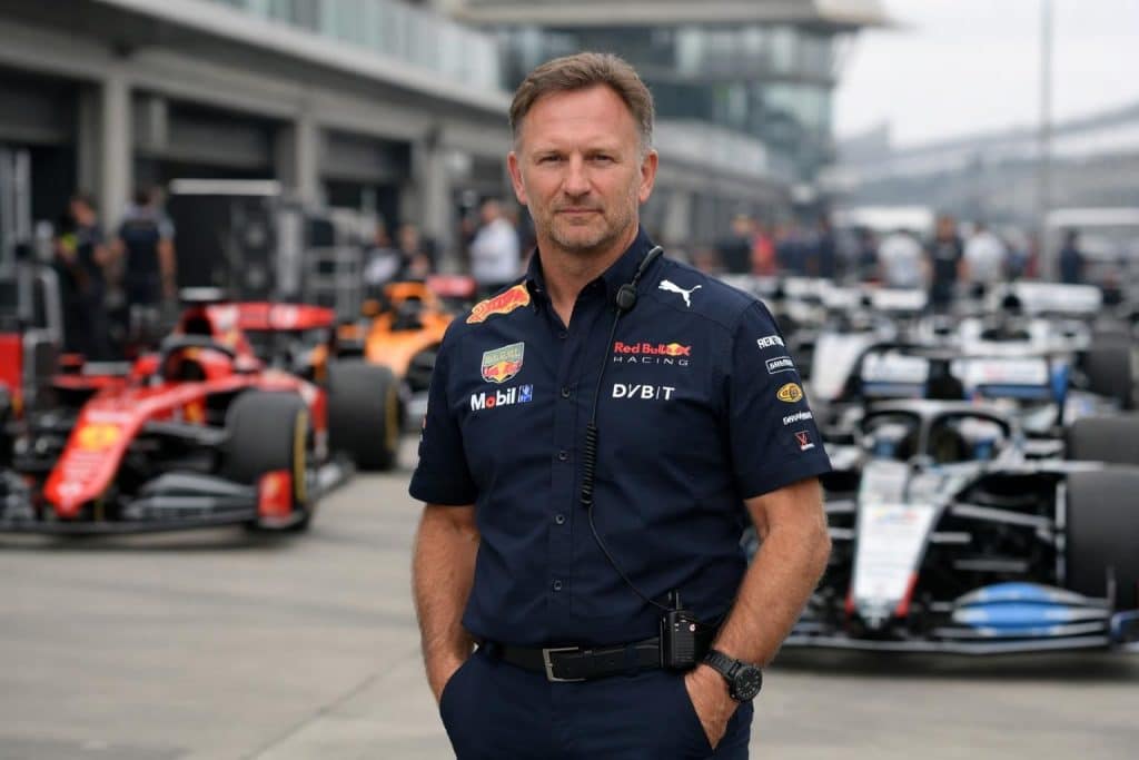 découvrez si christian horner est sur le point de prendre la direction d'une 12ème équipe en formule 1, ses ambitions et les enjeux de ce possible changement dans le paddock.