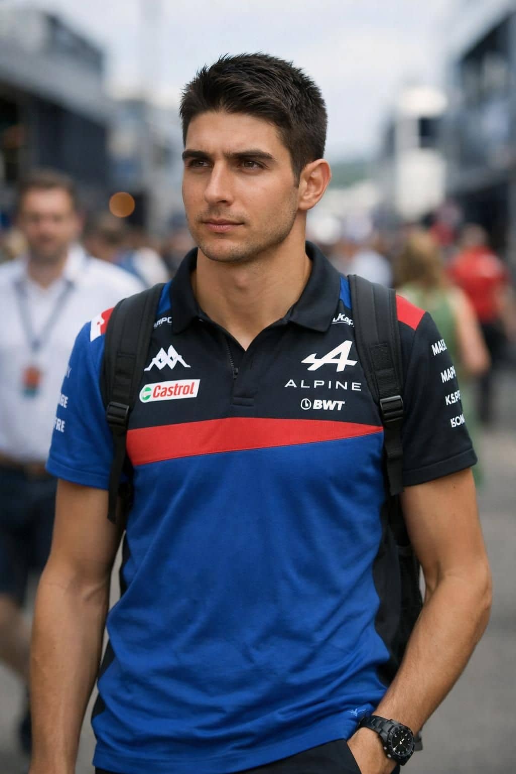 découvrez pourquoi esteban ocon reste calme et confiant malgré l'absence d'un contrat signé pour la saison 2027 en formule 1.
