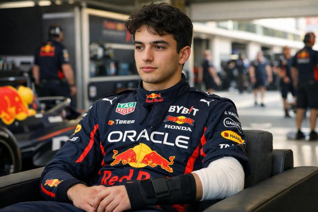 formule 1 : isack hadjar, blessé, est contraint de déclarer forfait une nouvelle fois pour le grand prix d'italie, compromettant sa participation à cette étape cruciale du championnat.
